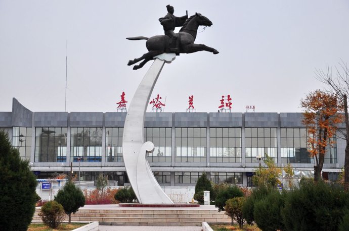 深圳到嘉峪關(guān)貨運公司(當(dāng)天派送）